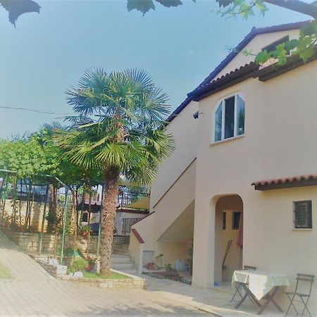 Apartments Folo Tar-Vabriga ภายนอก รูปภาพ