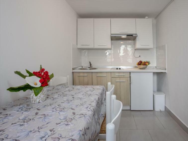 Apartments Folo Tar-Vabriga ภายนอก รูปภาพ
