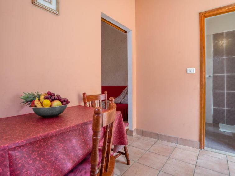 Apartments Folo Tar-Vabriga ภายนอก รูปภาพ