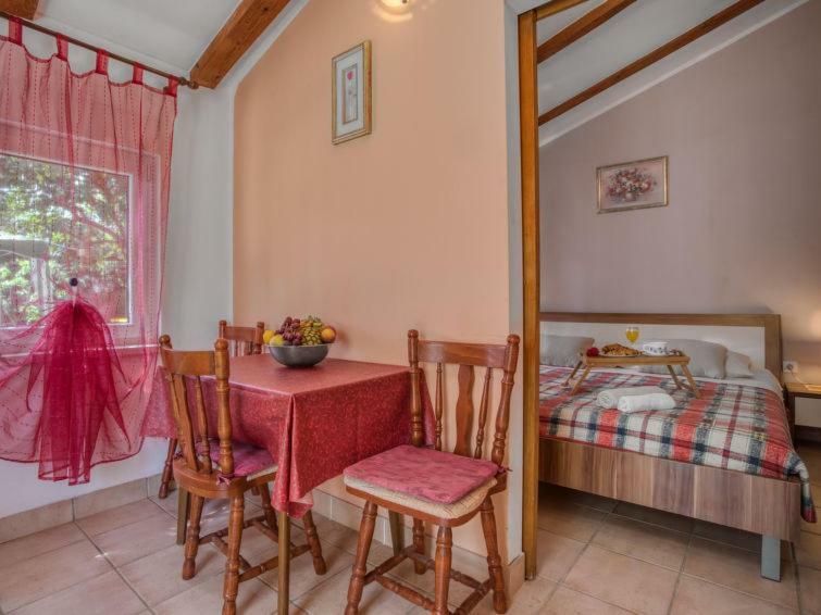 Apartments Folo Tar-Vabriga ภายนอก รูปภาพ